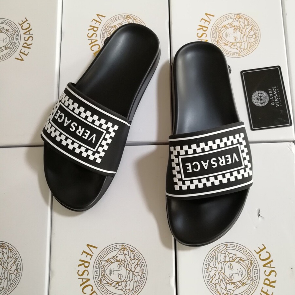 Shoe brands - Picture 2 of 3
